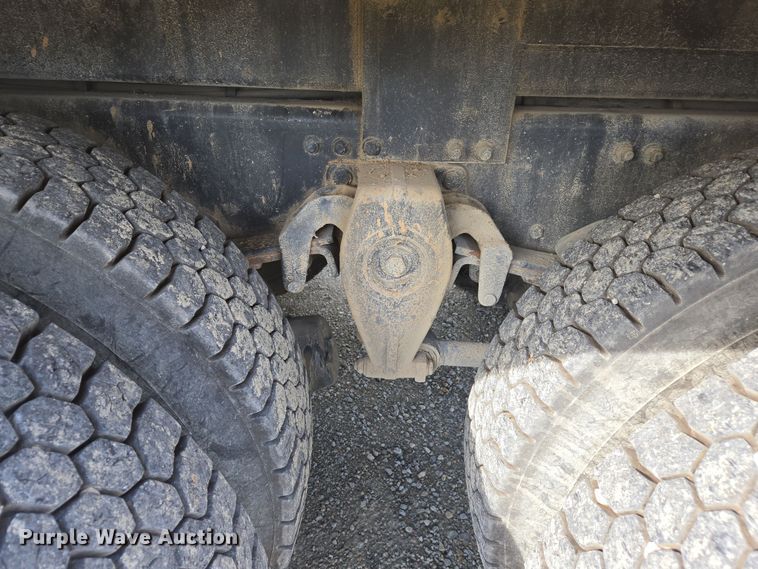 image for item DS5344 2008 Freightliner Business Class M2 digger derrick truck