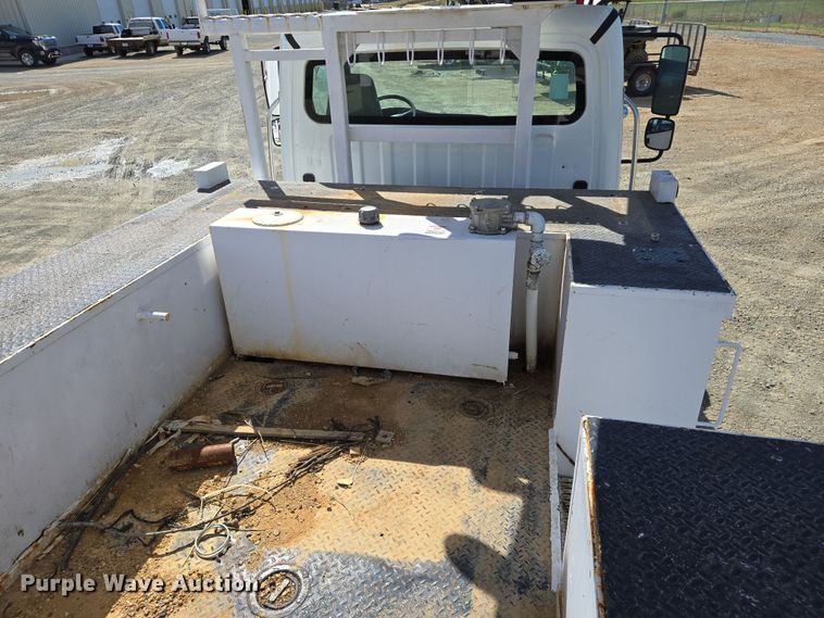 image for item DS5346 2009 Freightliner Business Class M2 digger derrick truck