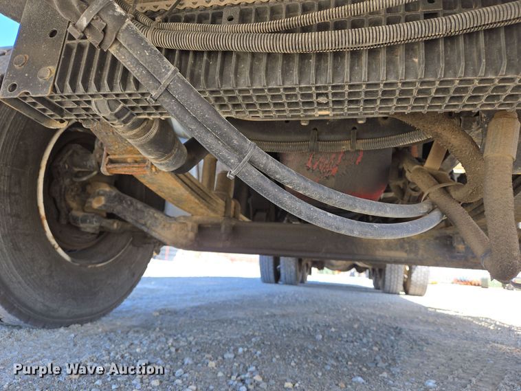 image for item DS5346 2009 Freightliner Business Class M2 digger derrick truck