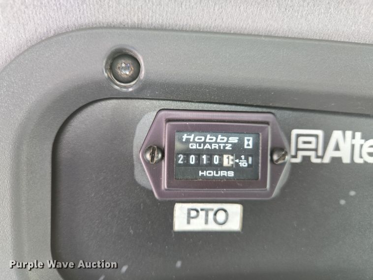 image for item DS5346 2009 Freightliner Business Class M2 digger derrick truck