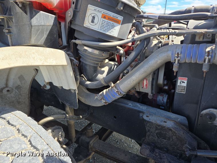 image for item DS5346 2009 Freightliner Business Class M2 digger derrick truck