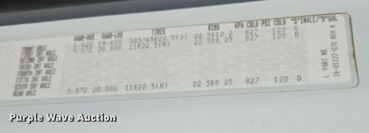 image for item DS5346 2009 Freightliner Business Class M2 digger derrick truck