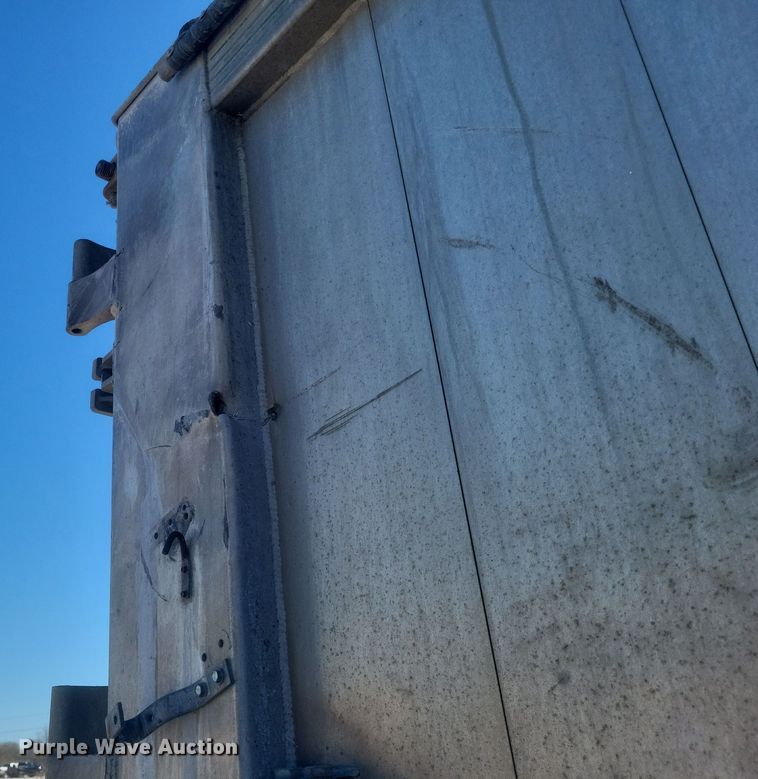 image for item DS5348 2015 TrailStar end dump trailer