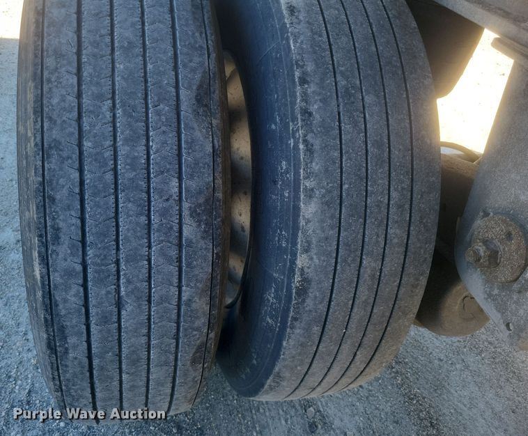 image for item DS5348 2015 TrailStar end dump trailer