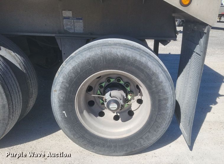 image for item DS5348 2015 TrailStar end dump trailer
