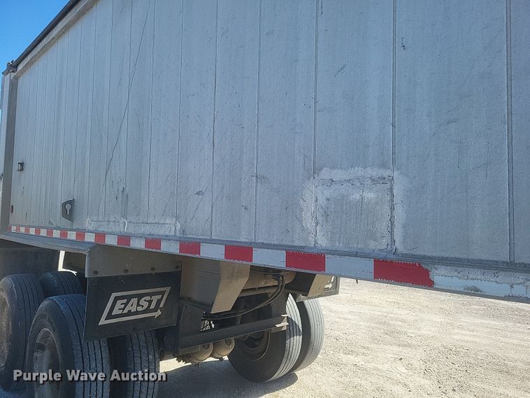 image for item DS5350 2006 East Manufacturing Corp end dump trailer