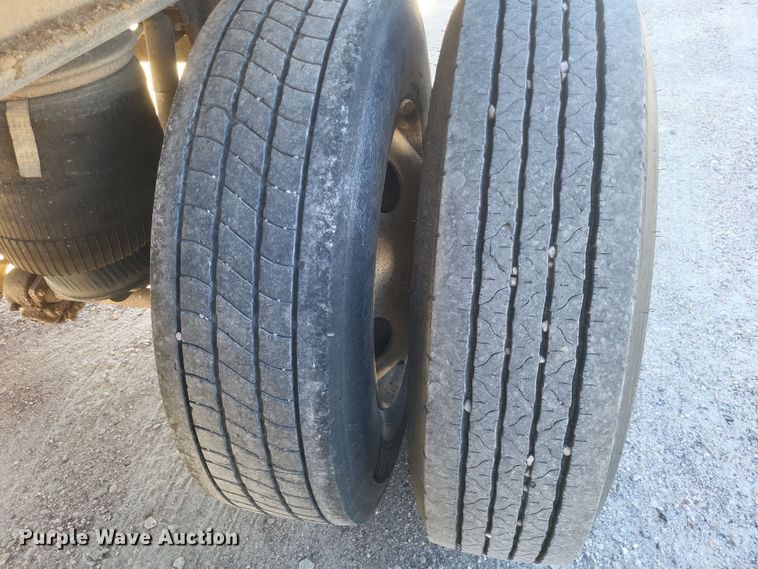 image for item DS5350 2006 East Manufacturing Corp end dump trailer