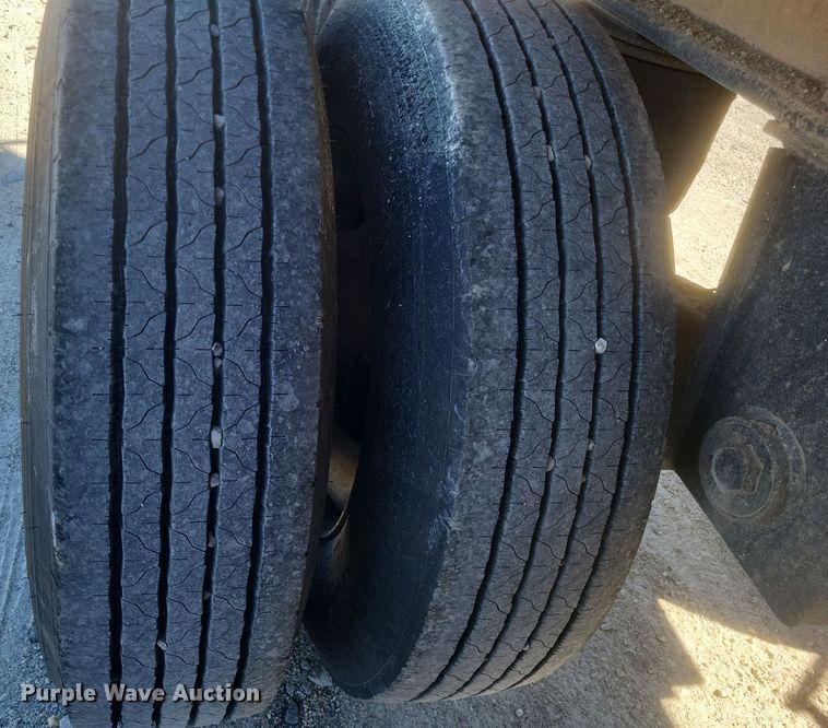 image for item DS5350 2006 East Manufacturing Corp end dump trailer