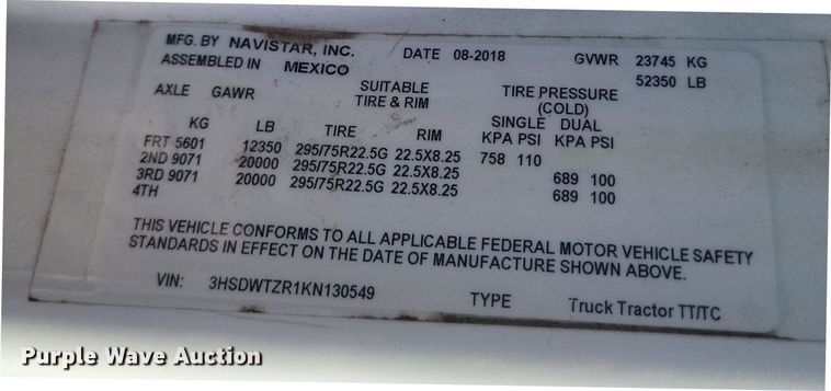 image for item DS5352 2019 International RH613 semi truck