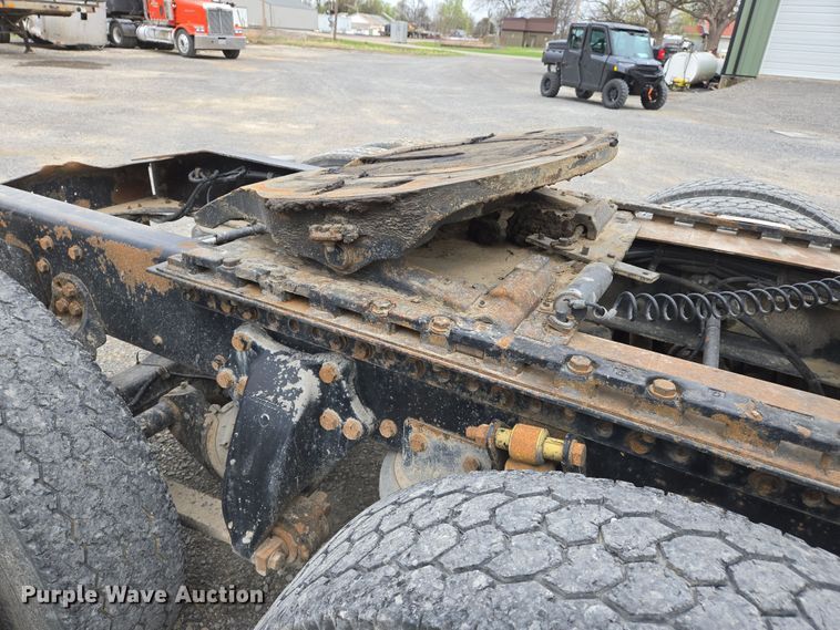 image for item DS5367 2007 Western Star 4900 semi truck