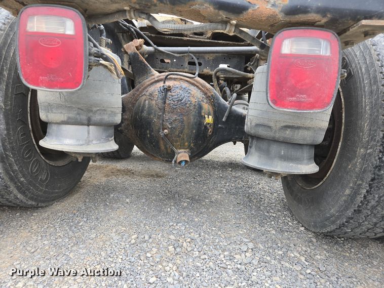 image for item DS5367 2007 Western Star 4900 semi truck