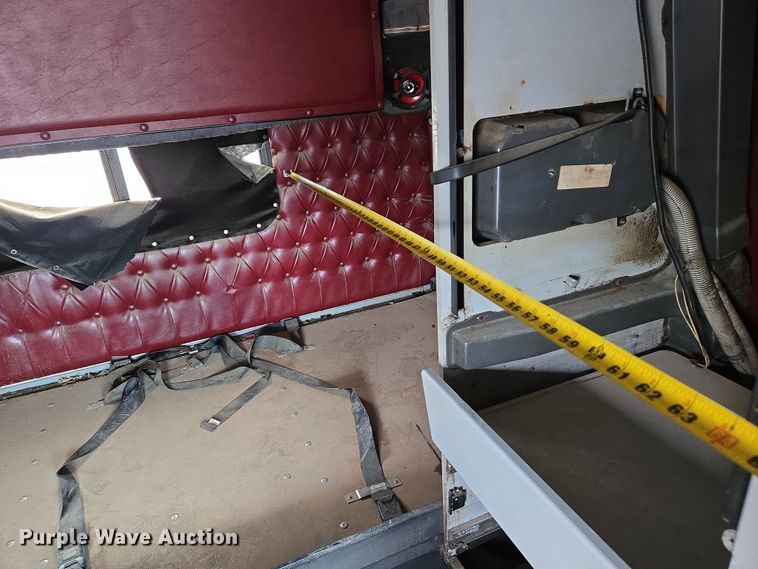 image for item DS5367 2007 Western Star 4900 semi truck