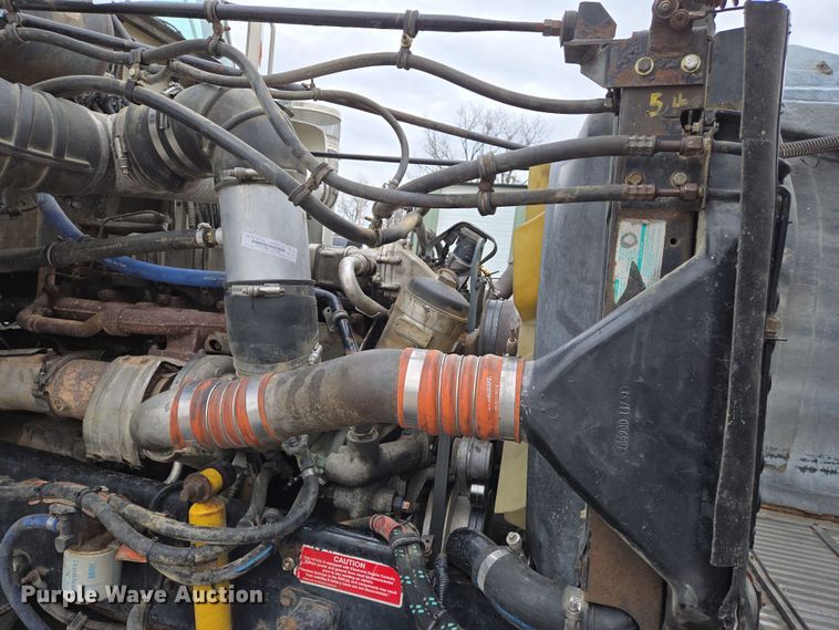 image for item DS5367 2007 Western Star 4900 semi truck