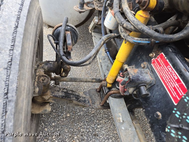 image for item DS5367 2007 Western Star 4900 semi truck