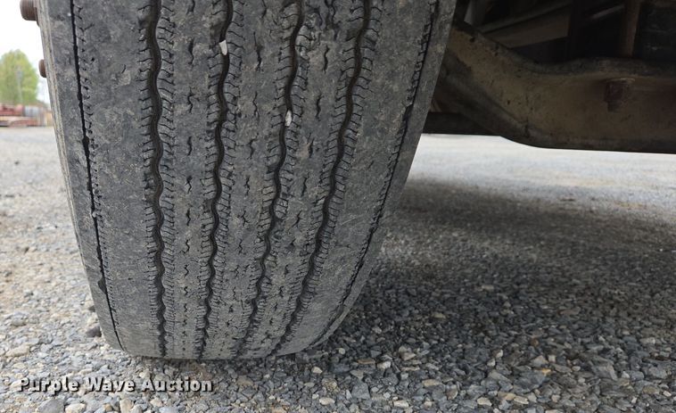 image for item DS5367 2007 Western Star 4900 semi truck