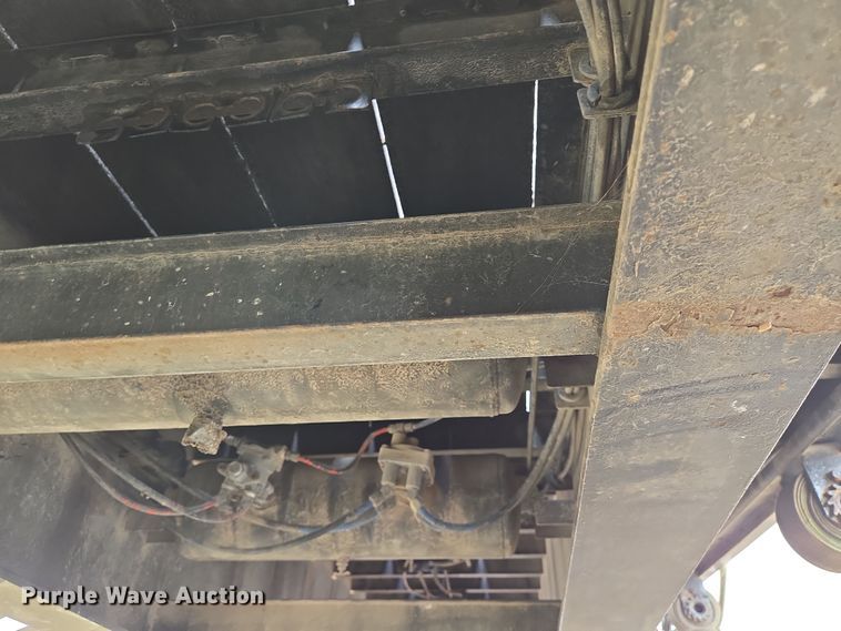 image for item DT4767 1994 Fontaine drop deck trailer