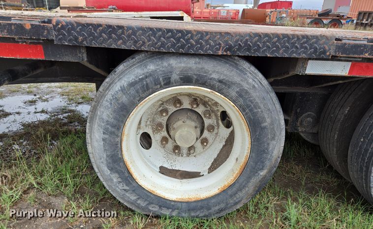 image for item DT4767 1994 Fontaine drop deck trailer
