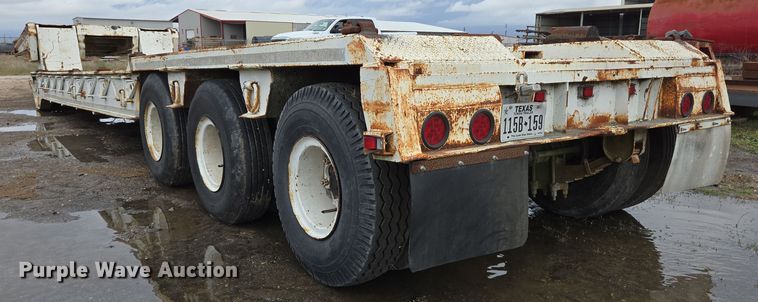 image for item DT4768 1982 Birmingham lowboy equipment trailer