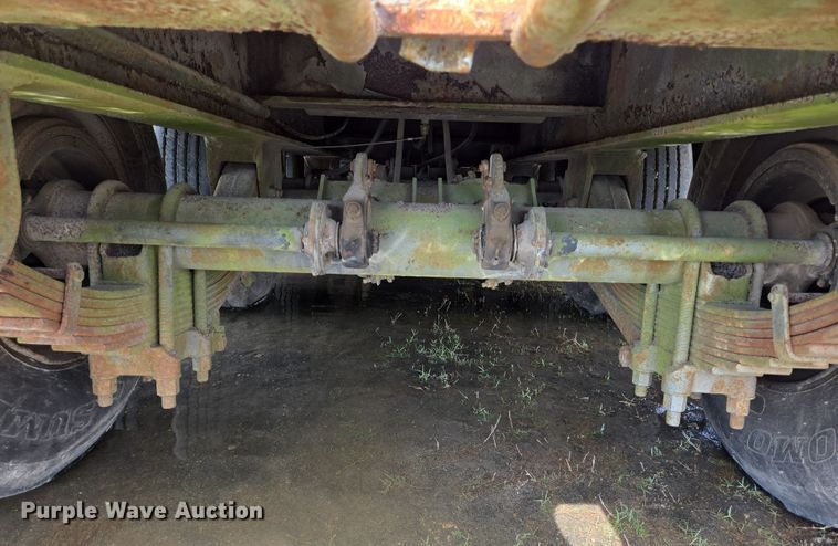 image for item DT4768 1982 Birmingham lowboy equipment trailer