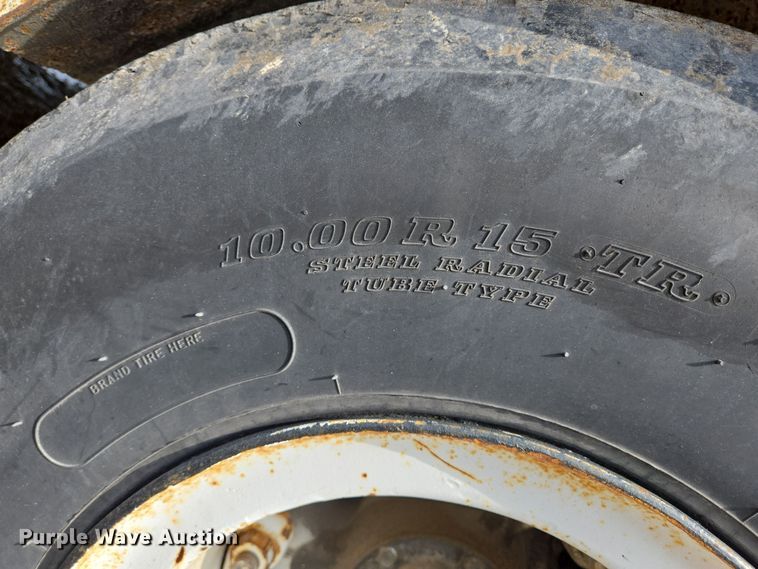 image for item DT4768 1982 Birmingham lowboy equipment trailer