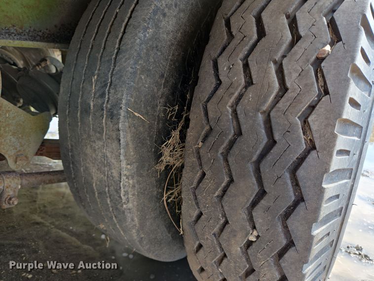 image for item DT4768 1982 Birmingham lowboy equipment trailer