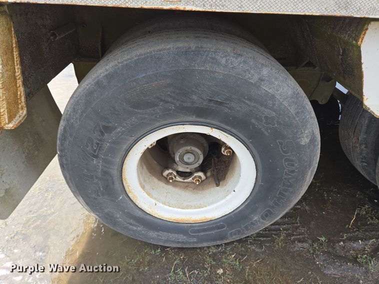 image for item DT4768 1982 Birmingham lowboy equipment trailer