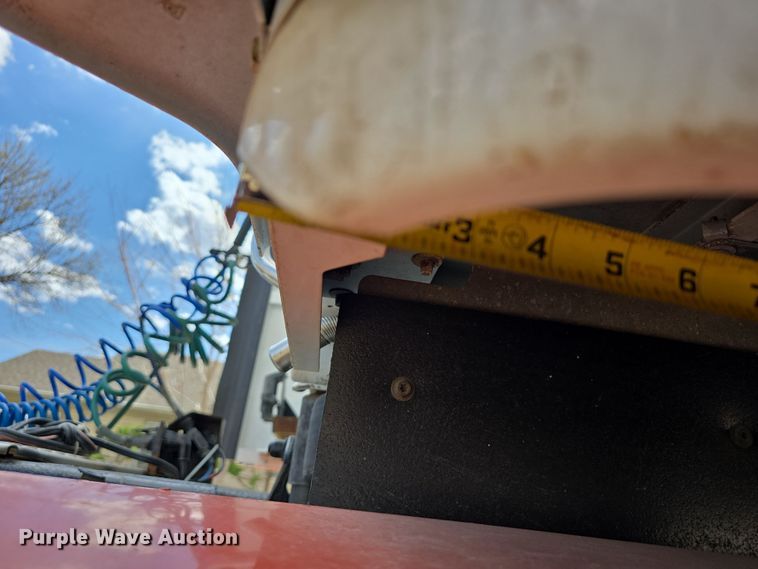 image for item DT6793 2015 Kenworth T680 semi truck