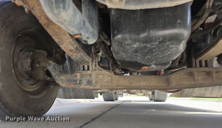 image for item DT6793 2015 Kenworth T680 semi truck