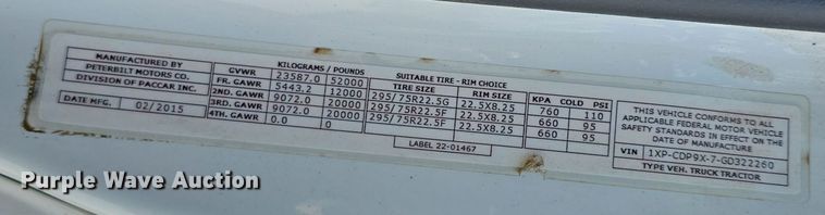 image for item DT6796 2016 Peterbilt 567 semi truck