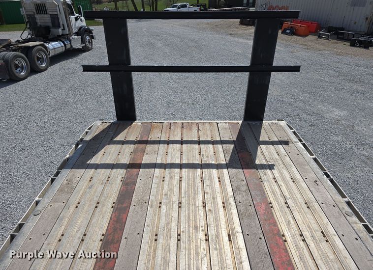 image for item DT6797 2008 Wilson Trailer Sales Road Brute CF-900 flatbed trailer