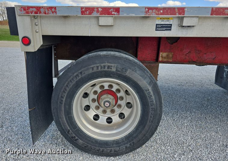 image for item DT6797 2008 Wilson Trailer Sales Road Brute CF-900 flatbed trailer