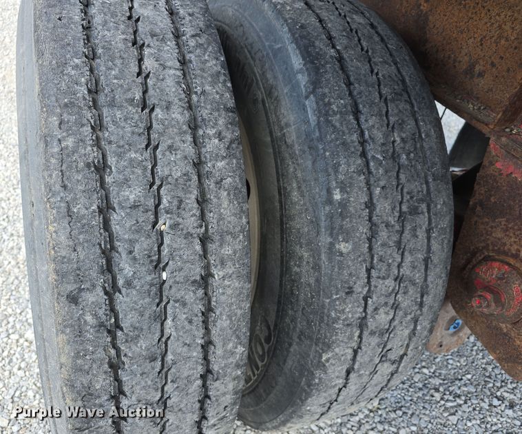 image for item DT6797 2008 Wilson Trailer Sales Road Brute CF-900 flatbed trailer