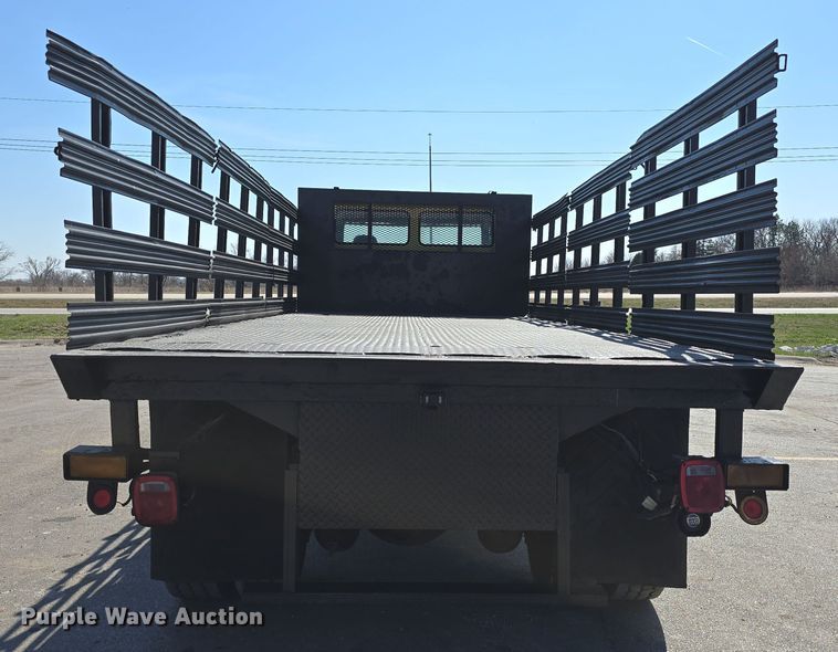 image for item DT6798 2005 Freightliner FL70 Crew Cab flatbed truck