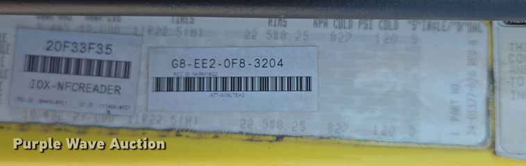 image for item DT6798 2005 Freightliner FL70 Crew Cab flatbed truck