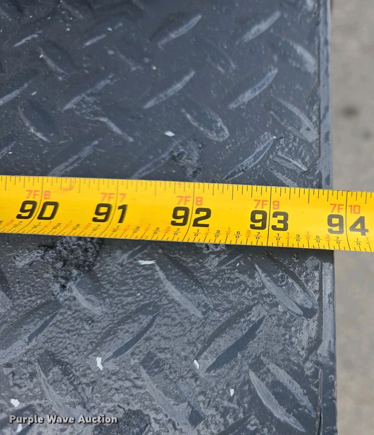 image for item DT6800 2013 International DuraStar 4300 flatbed truck