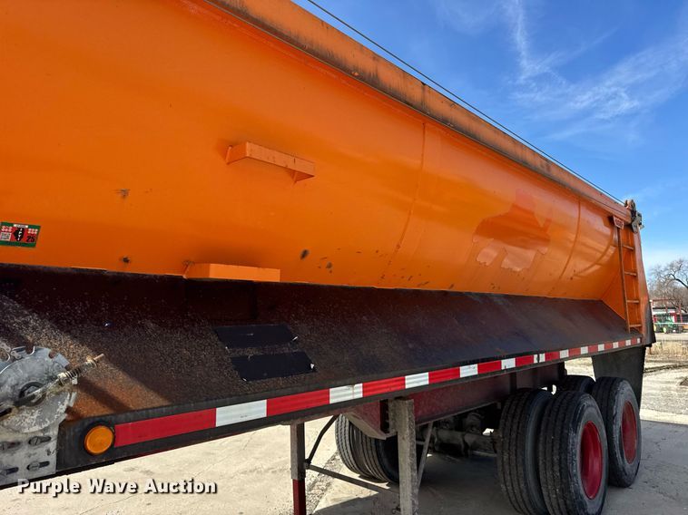 image for item DU3283 1989 Palmer  end dump trailer
