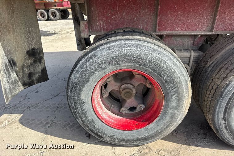 image for item DU3283 1989 Palmer  end dump trailer