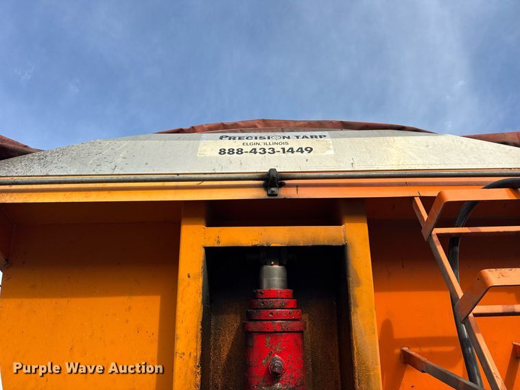 image for item DU3390 1989 Palmer  end dump trailer