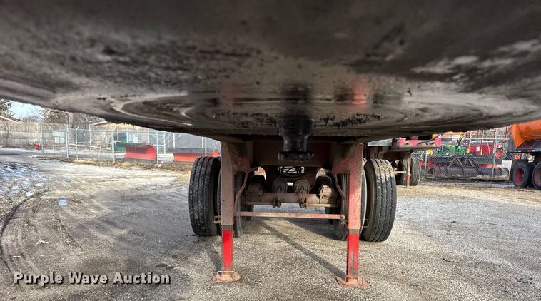 image for item DU3390 1989 Palmer  end dump trailer