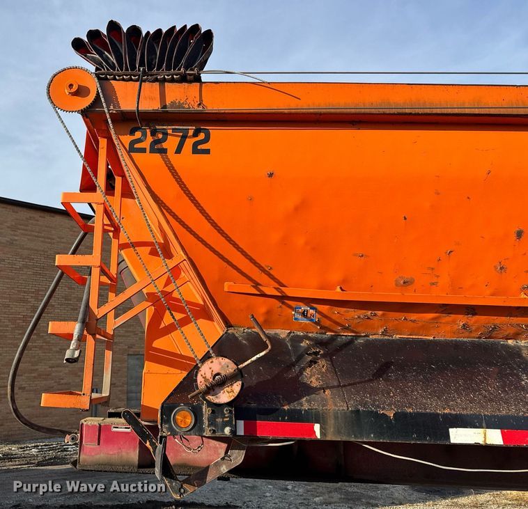 image for item DU3391 1989 Palmer  end dump trailer