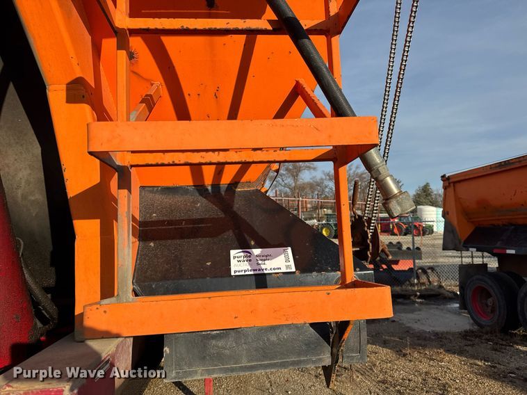 image for item DU3391 1989 Palmer  end dump trailer