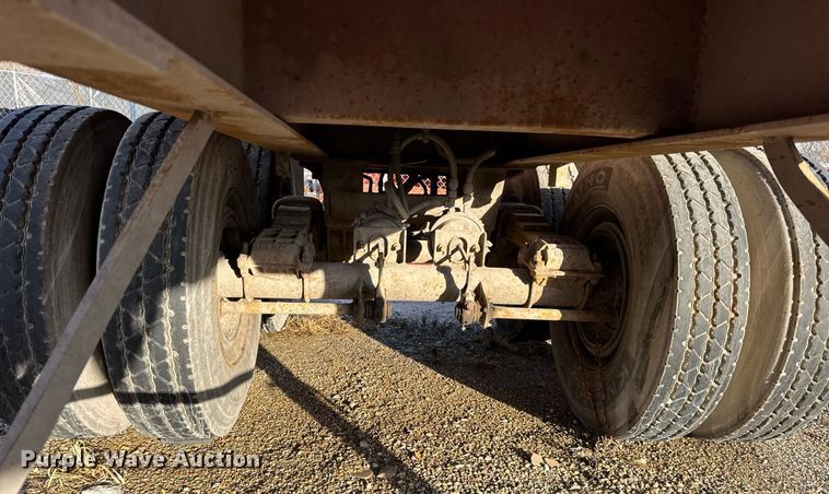 image for item DU3391 1989 Palmer  end dump trailer