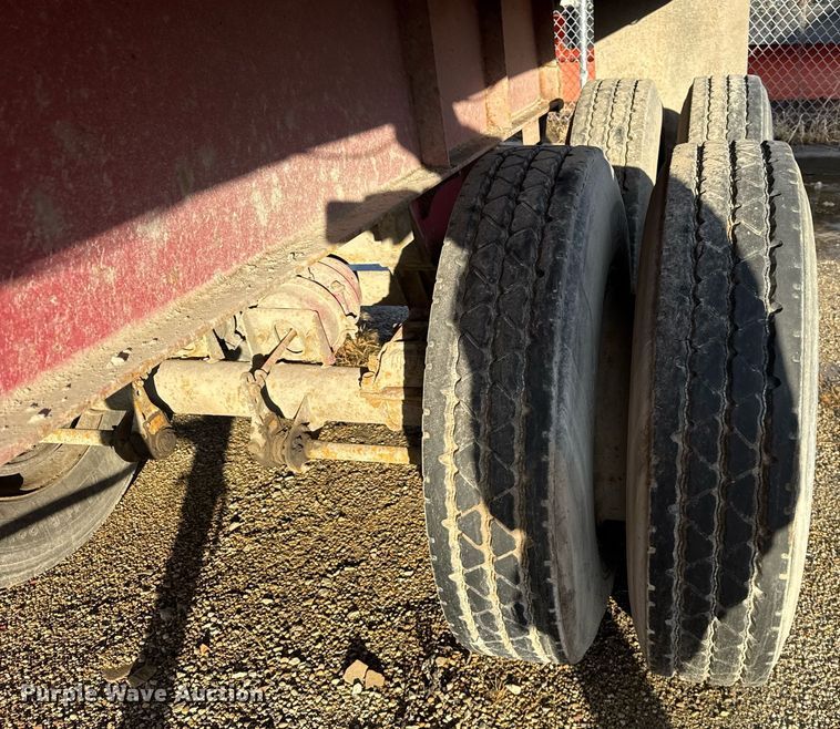 image for item DU3391 1989 Palmer  end dump trailer