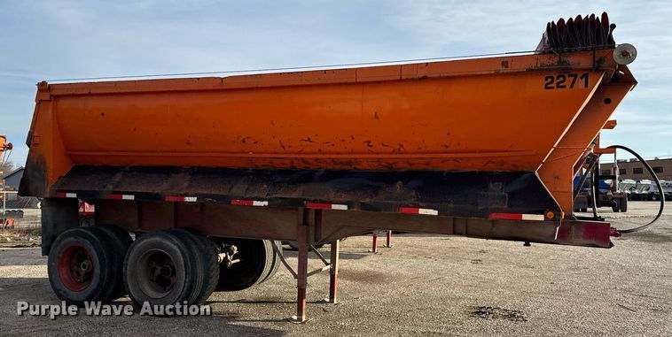 image for item DU3392 1989 Palmer  end dump trailer