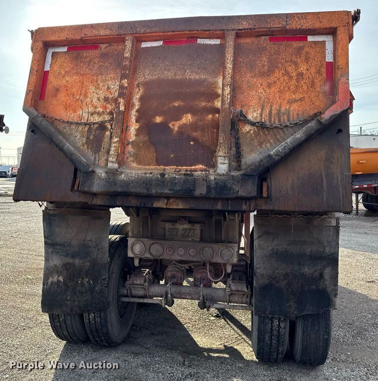 image for item DU3392 1989 Palmer  end dump trailer