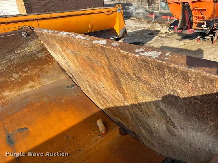 image for item DU3392 1989 Palmer  end dump trailer