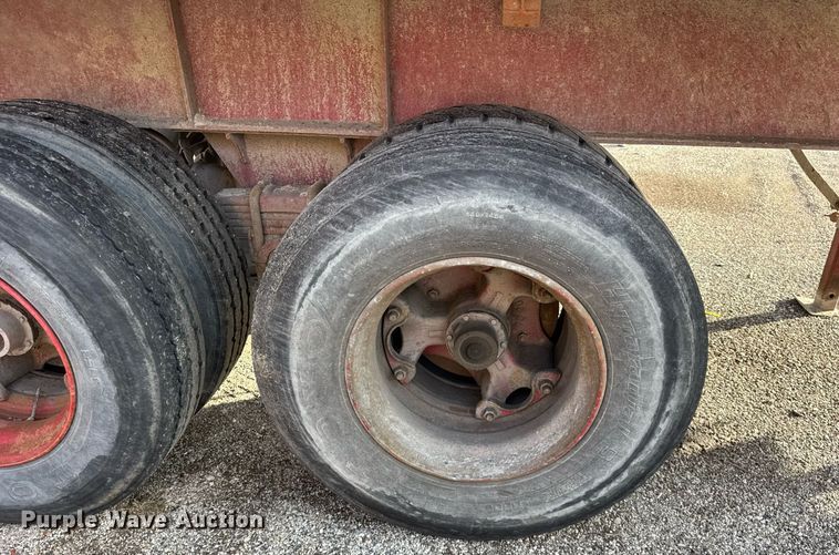 image for item DU3392 1989 Palmer  end dump trailer