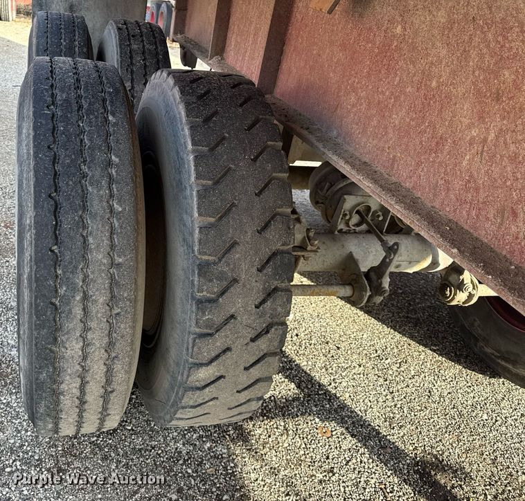 image for item DU3392 1989 Palmer  end dump trailer