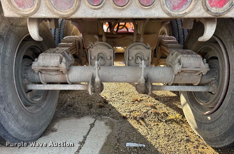 image for item DU3393 1989 Palmer end dump trailer