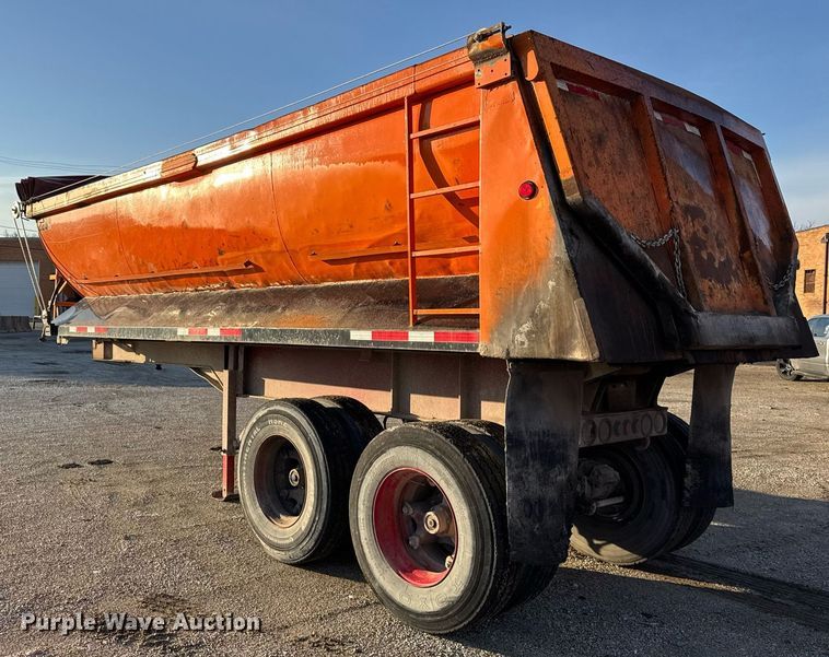 image for item DU3394 1989 Palmer end dump trailer